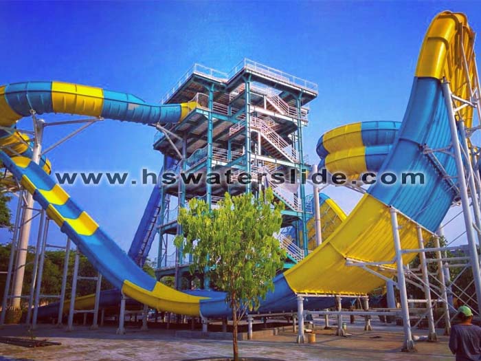 indonesia atlantis land surabaya 4