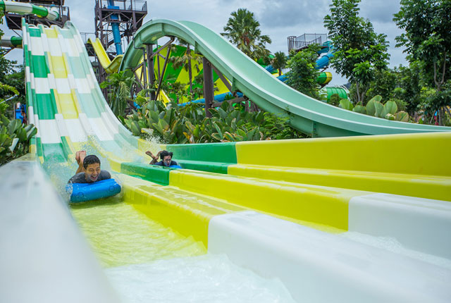 whizzard-slides-amusement-equipment